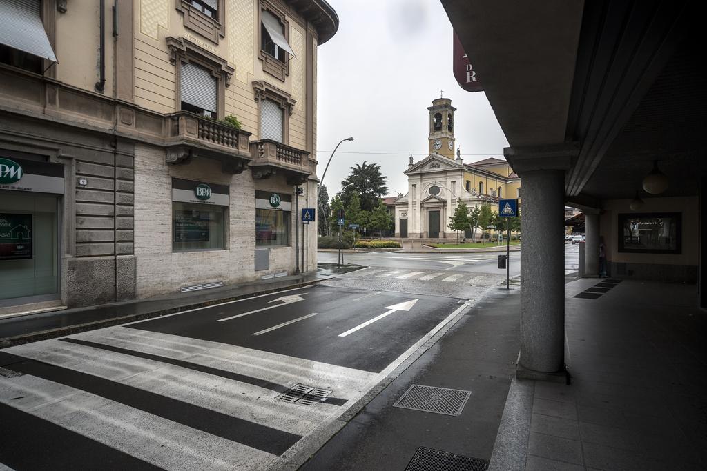 Hotel Del Riale Parabiago Exterior photo